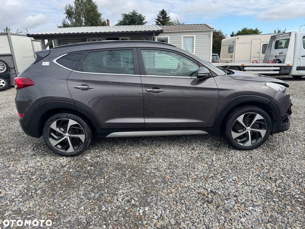 Hyundai Tucson 2.0 CRDI BlueDrive GO Plus 2WD - 5