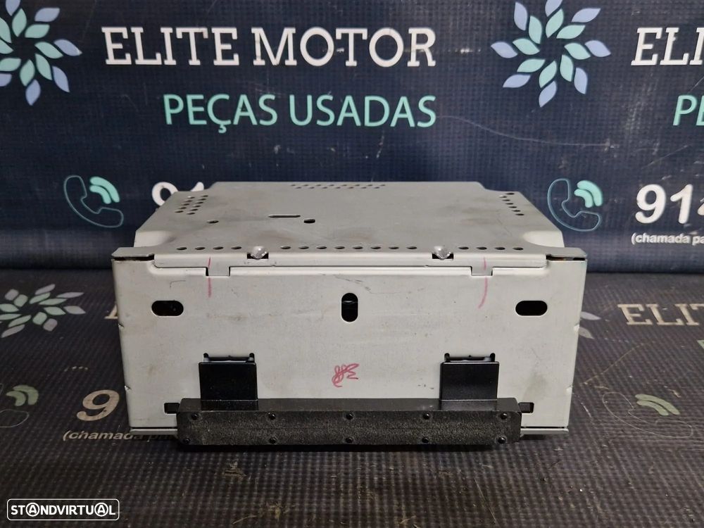 Rádio usado FORD FOCUS III AM5T-18C815-XN C-MAX II FIESTA VII 7 - 2