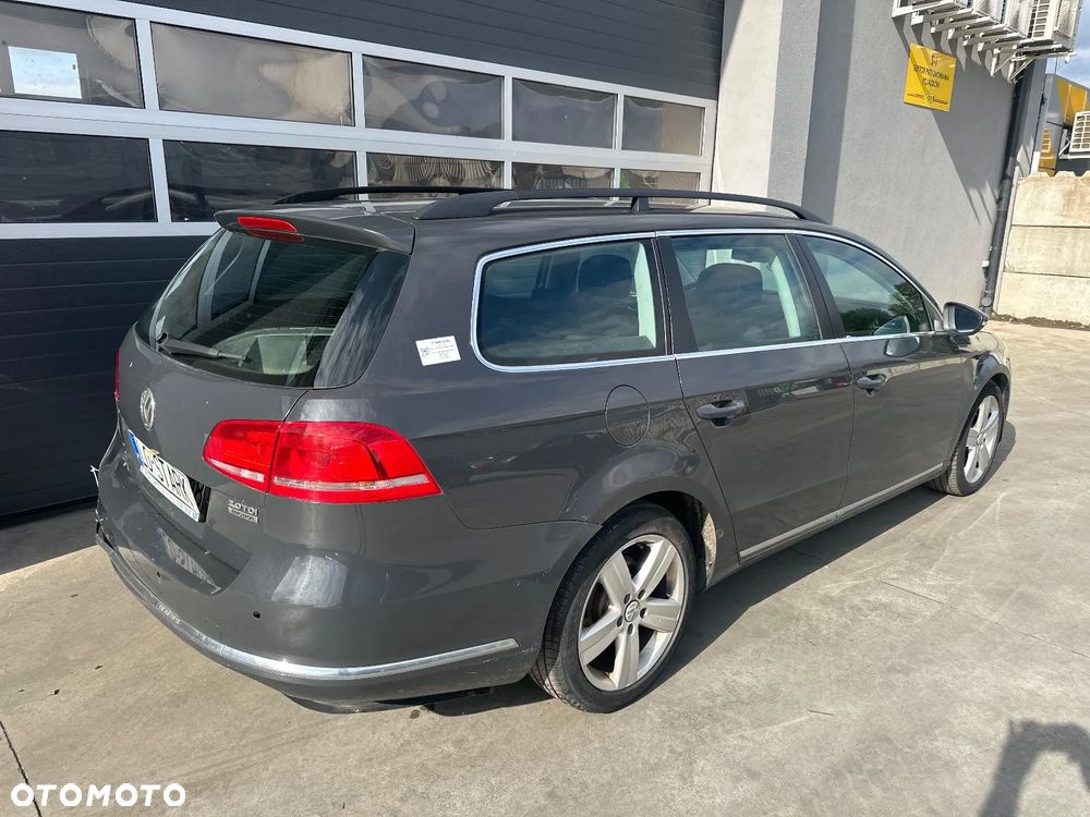 Volkswagen Passat 2.0 TDI 4Motion BlueMotion Technol Comfortline - 7