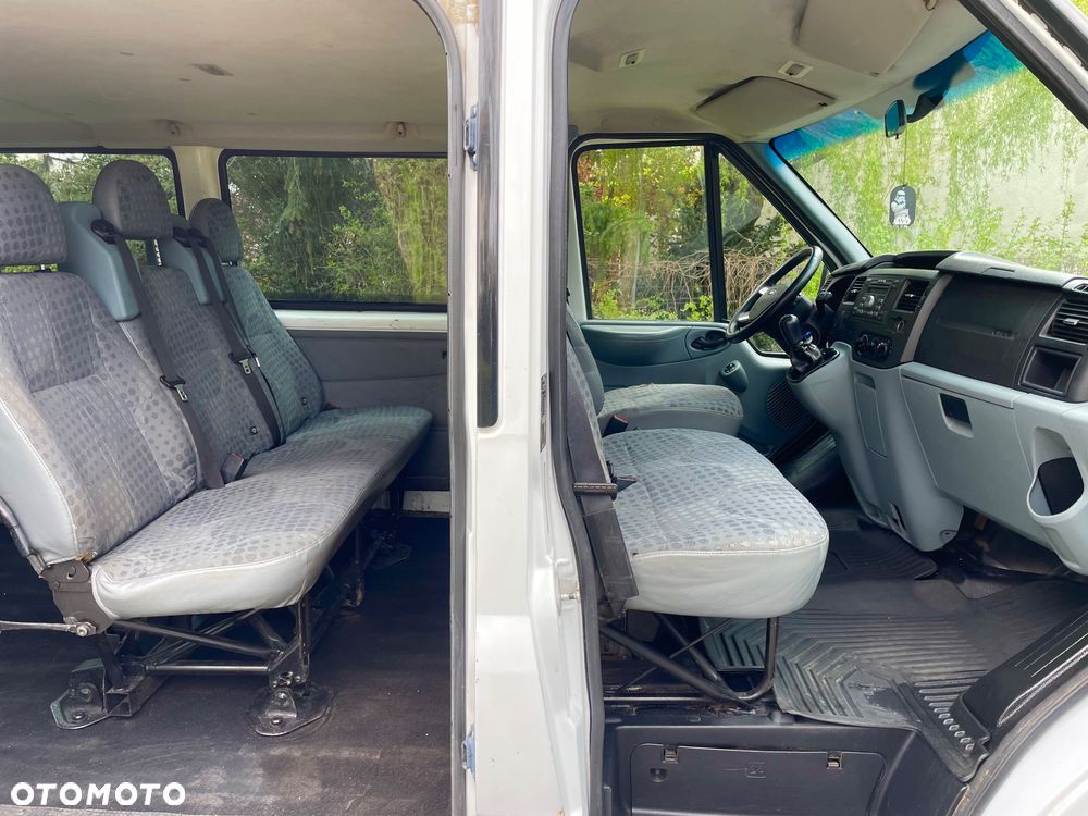 Ford Transit - 8