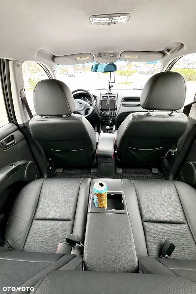 Kia Sportage - 1