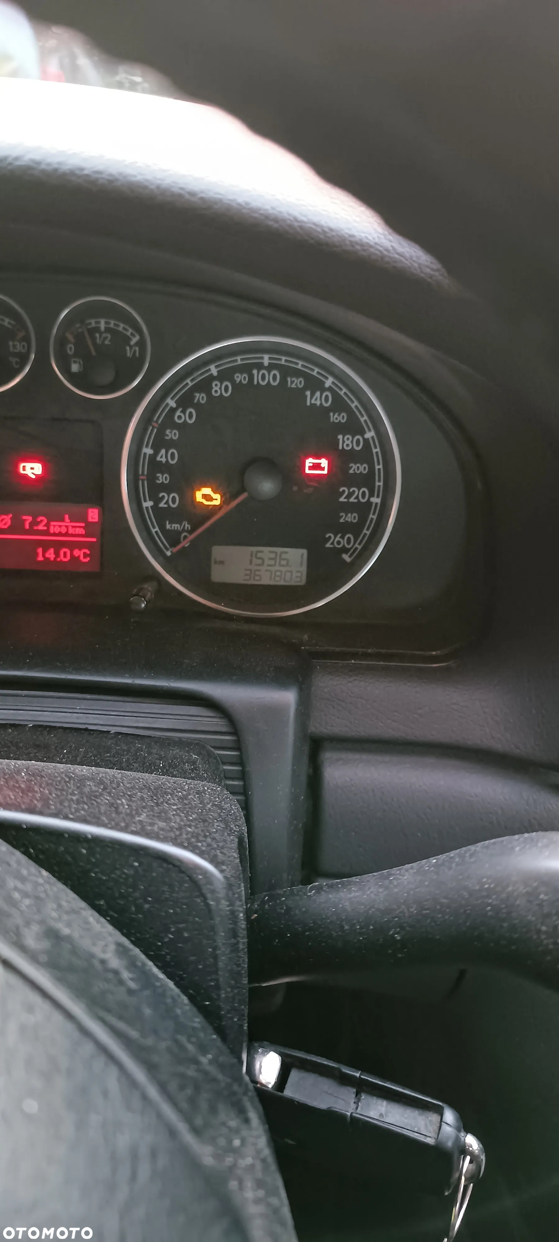 Volkswagen Passat - 11