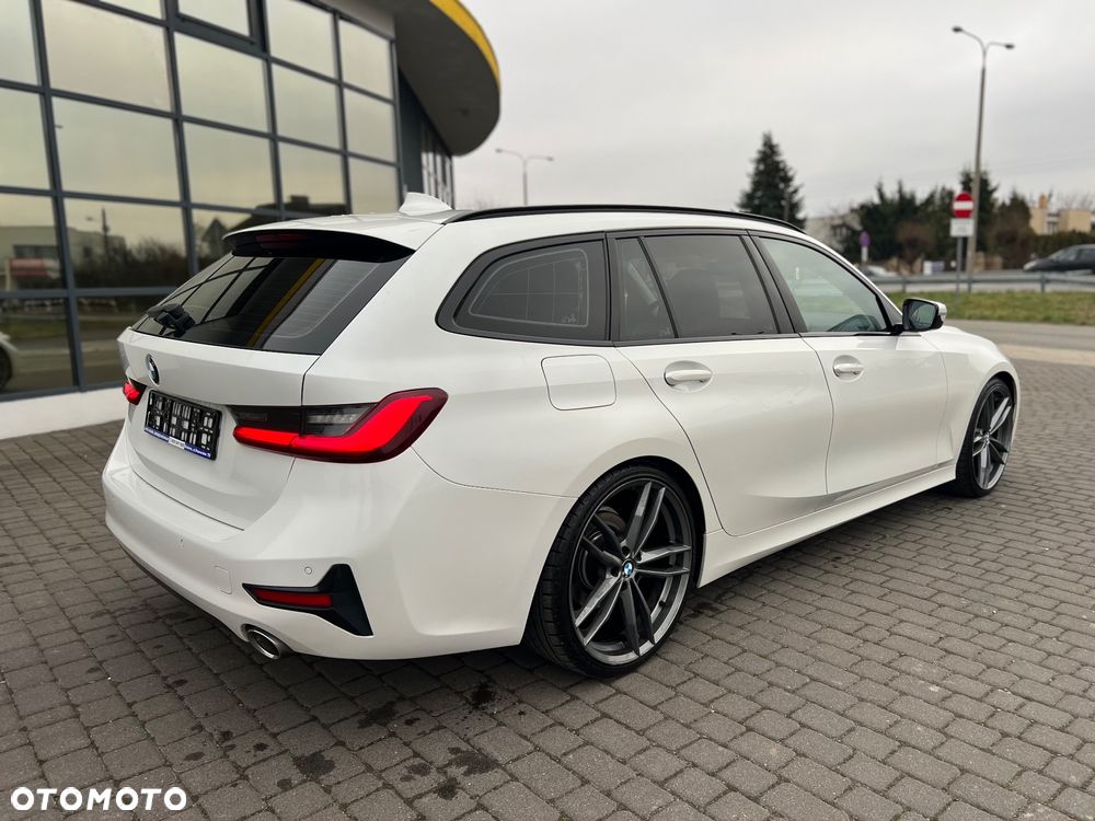 BMW Seria 3 320d Sport Line Shadow - 6