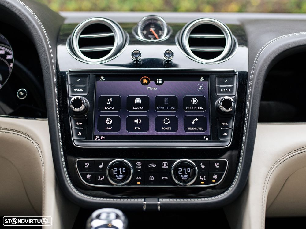 Bentley Bentayga W12 Mulliner - 42