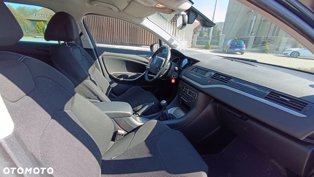Citroën C5 2.0 16V Confort - 23