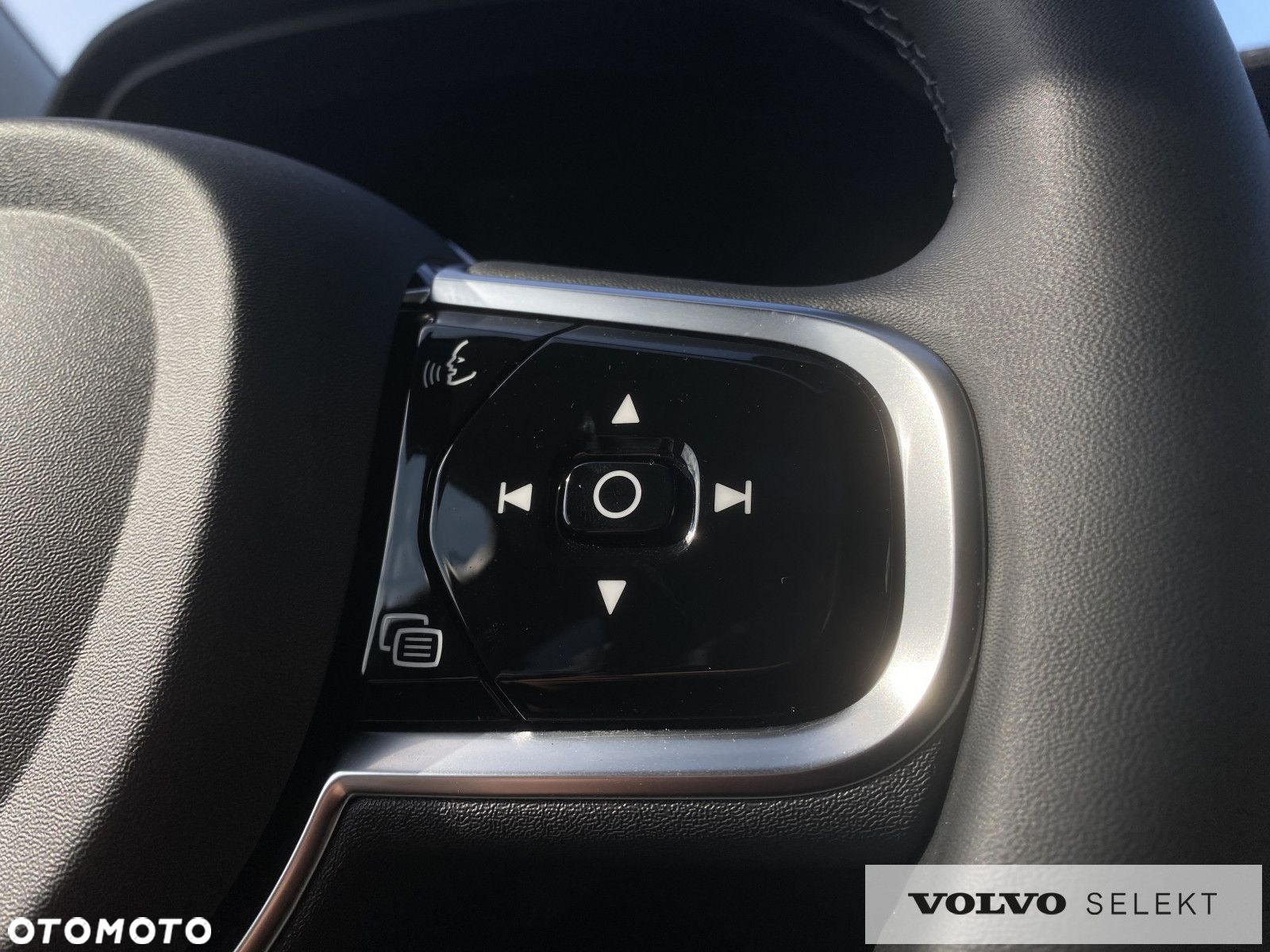 Volvo S90 - 17