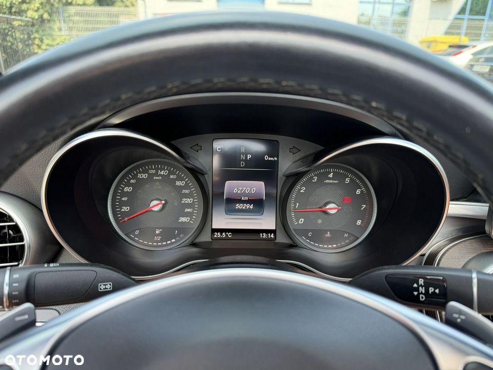 Mercedes-Benz Klasa C 300 9G-TRONIC AMG Line - 19