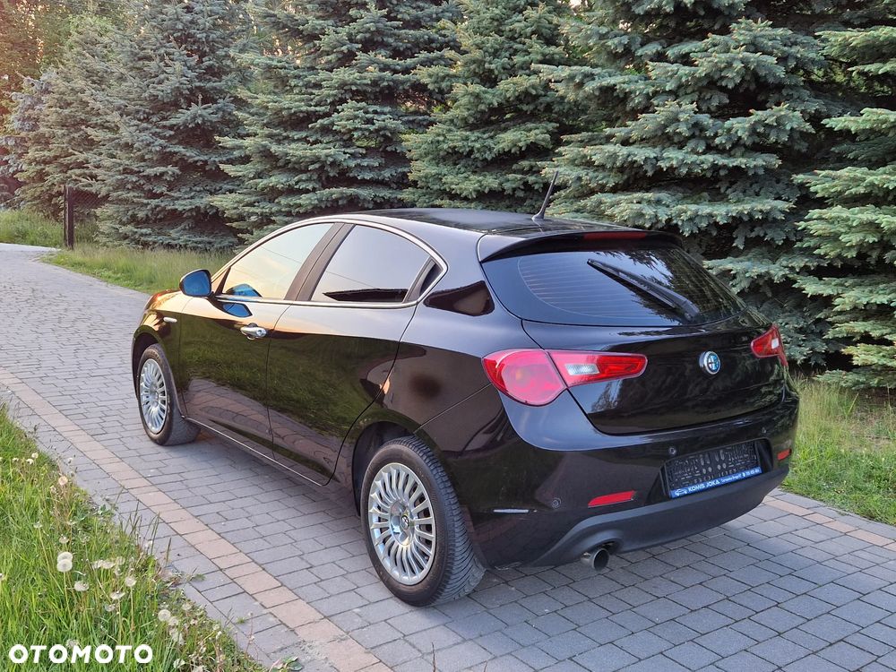 Alfa Romeo Giulietta 1.4 TB 16V - 10