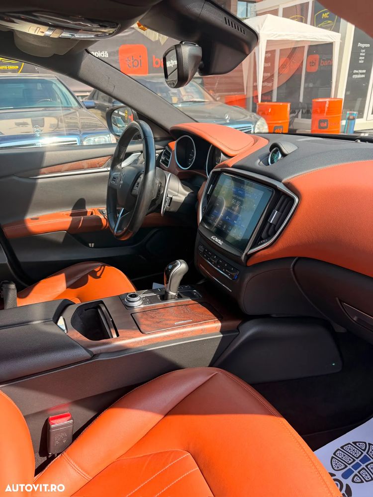 Maserati Ghibli - 21