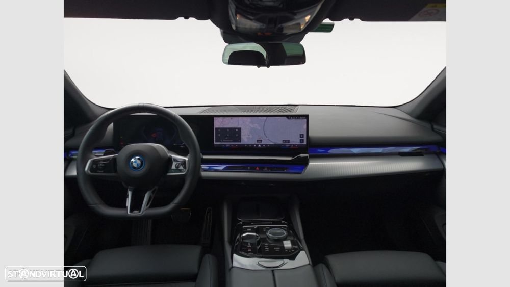 BMW i5 eDrive40 Pack Desportivo M - 11