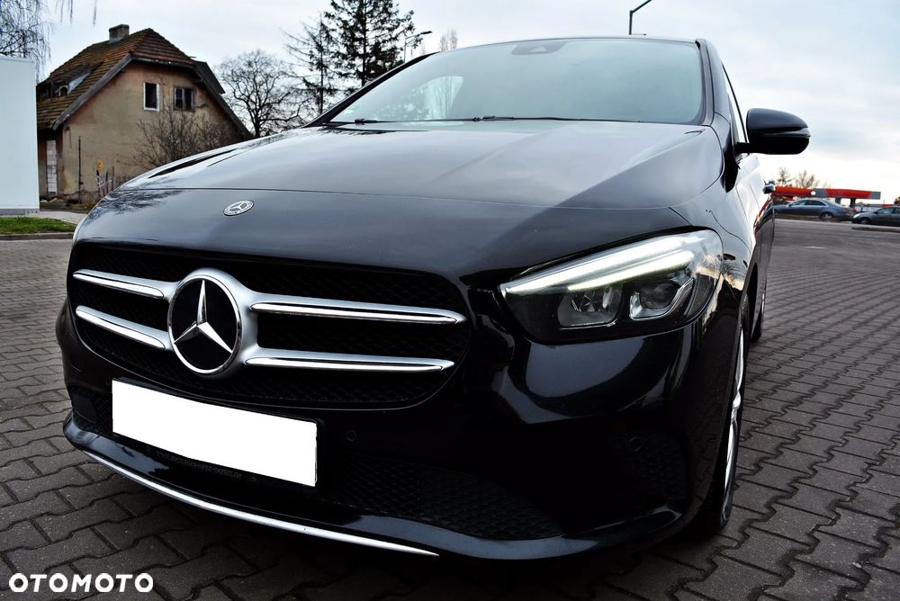 Mercedes-Benz Klasa B 200 d 8G-DCT - 14