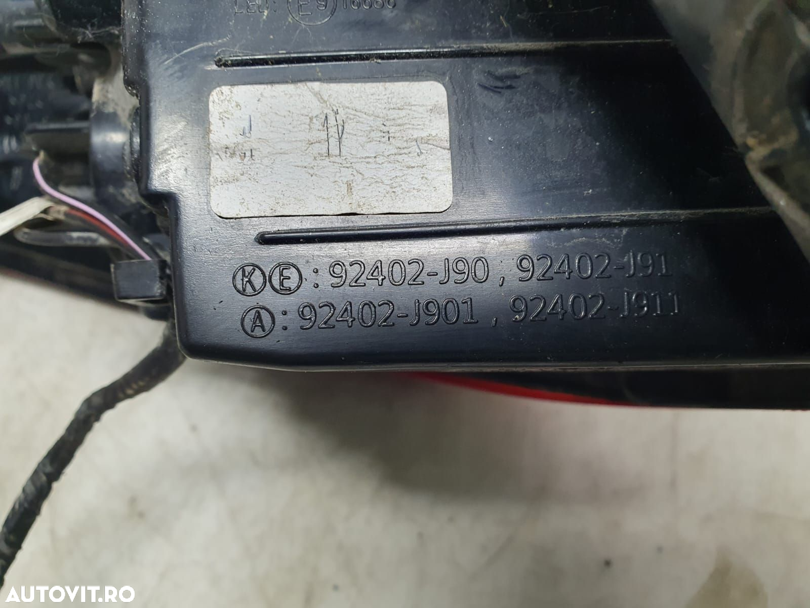 Stop dreapta 92402-j90 Hyundai Kona 1 [2017 - 2019] 1.0 t-gdi G3LC - 3