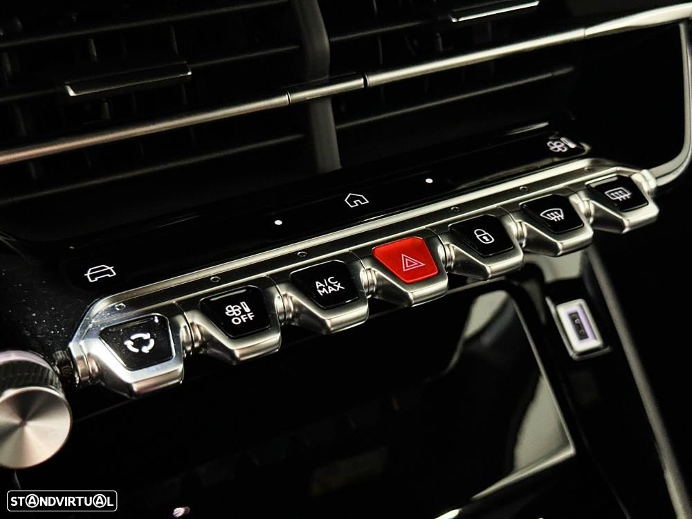 Peugeot e-208 51 kWh GT - 46