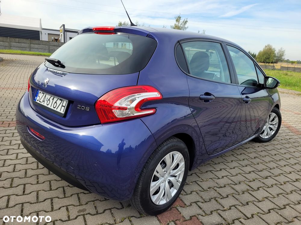 Peugeot 208 - 38