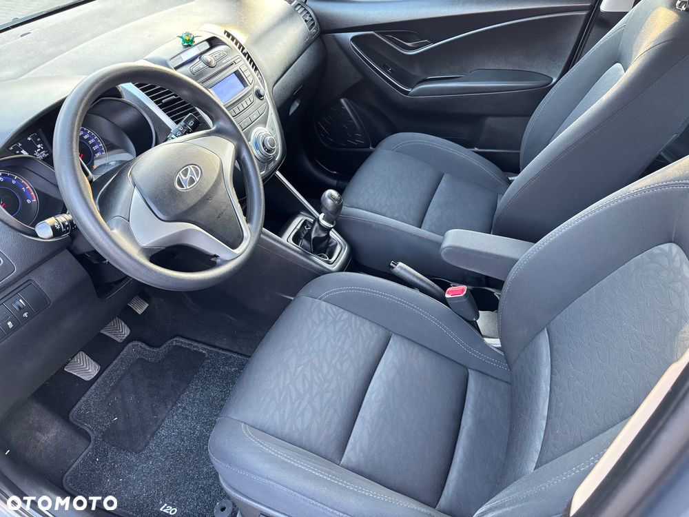 Hyundai ix20 1.4 Trend - 11