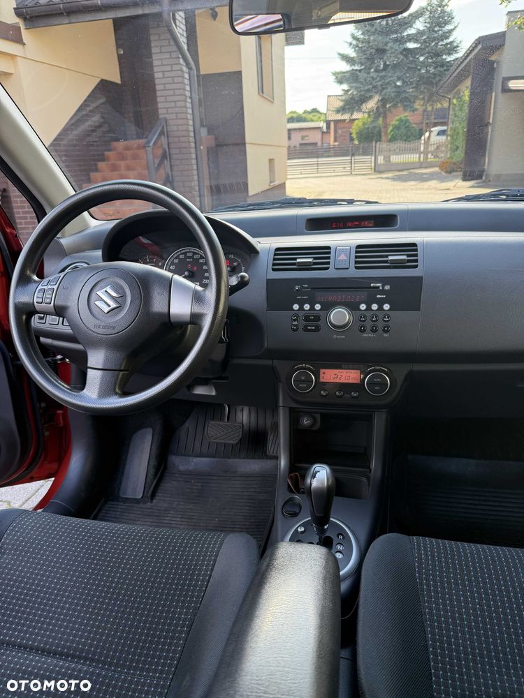 Suzuki Swift - 6