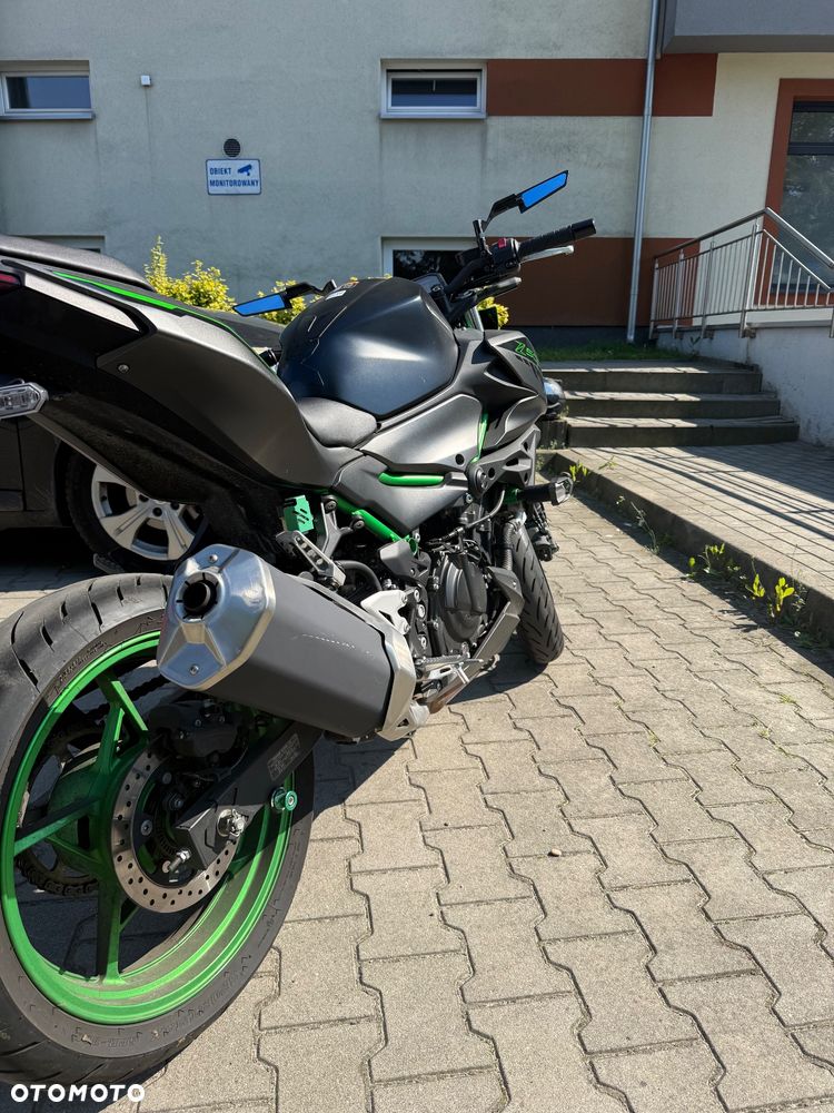 Kawasaki Z - 7
