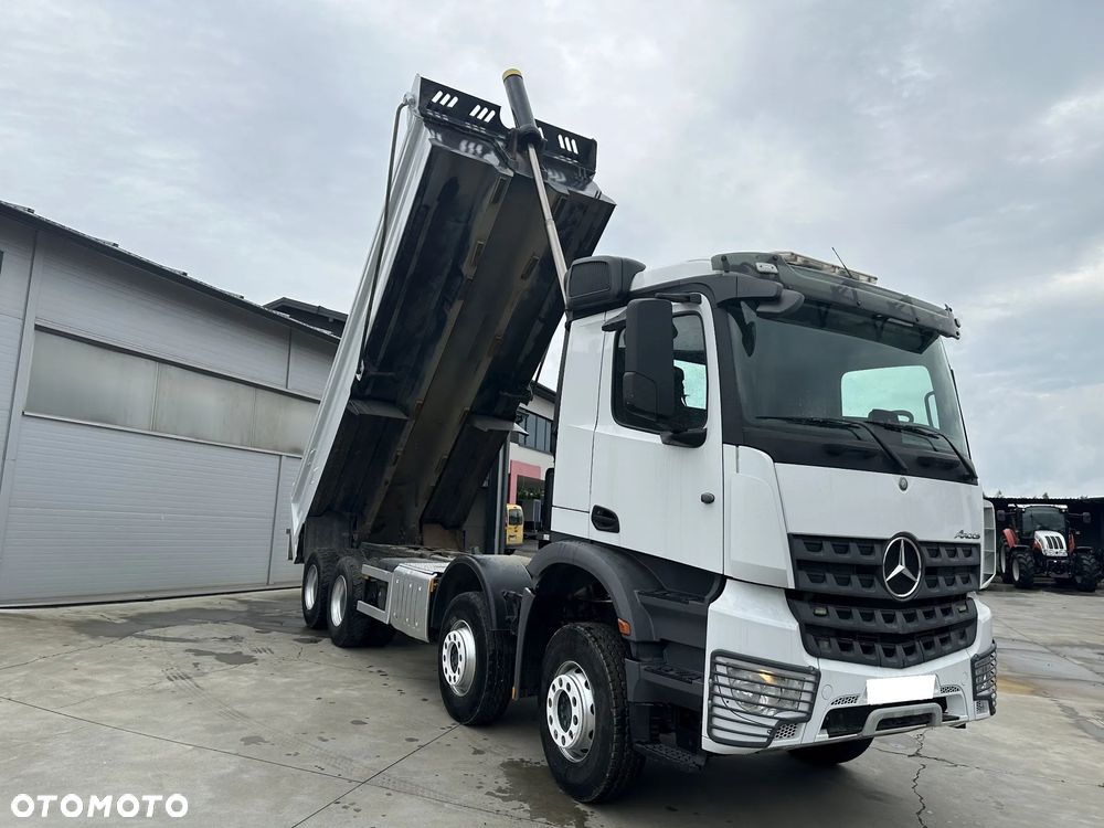 Mercedes-Benz Arocs 8x4 wywrotka - 3