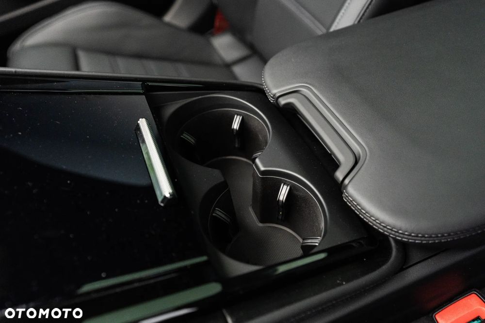 Porsche Panamera 4S E-Hybrid - 26