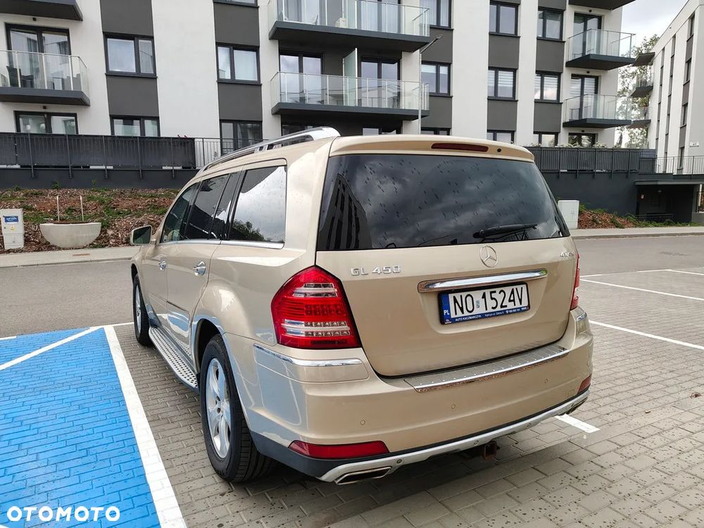 Mercedes-Benz GL 450 4Matic 7G-TRONIC - 6