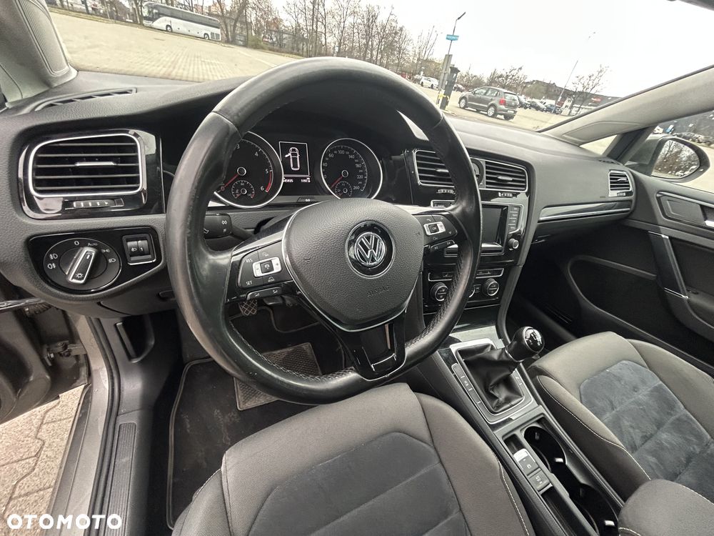 Volkswagen Golf 1.6 TDI BlueMotion Technology Trendline - 33
