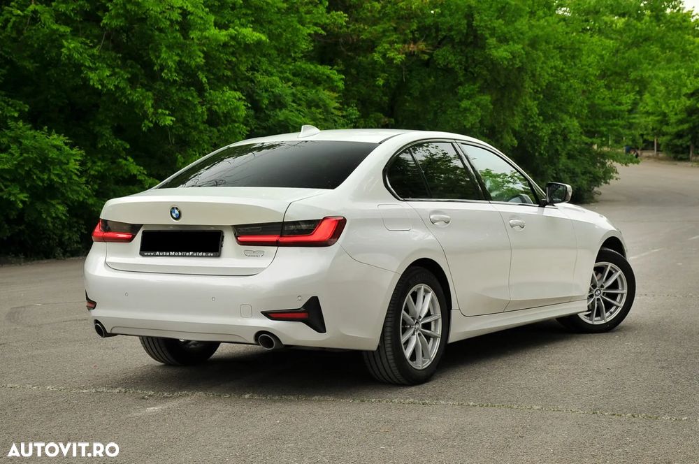 BMW Seria 3 318d Sport Line Shadow - 5