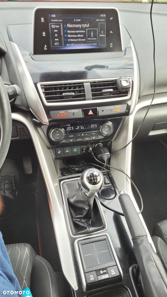 Mitsubishi Eclipse Cross 1.5 T GPF Intense - 9