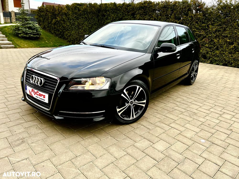 Audi A3 Sportback 1.4 TFSI Attraction - 2