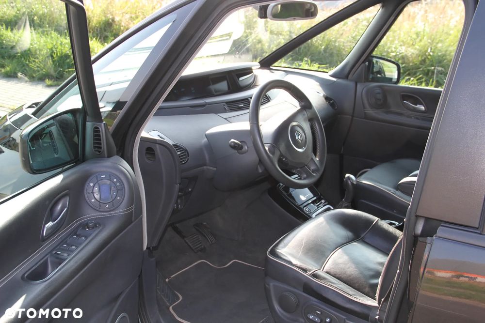 Renault Espace 2.0 dCi 175 FAP Initiale - 14