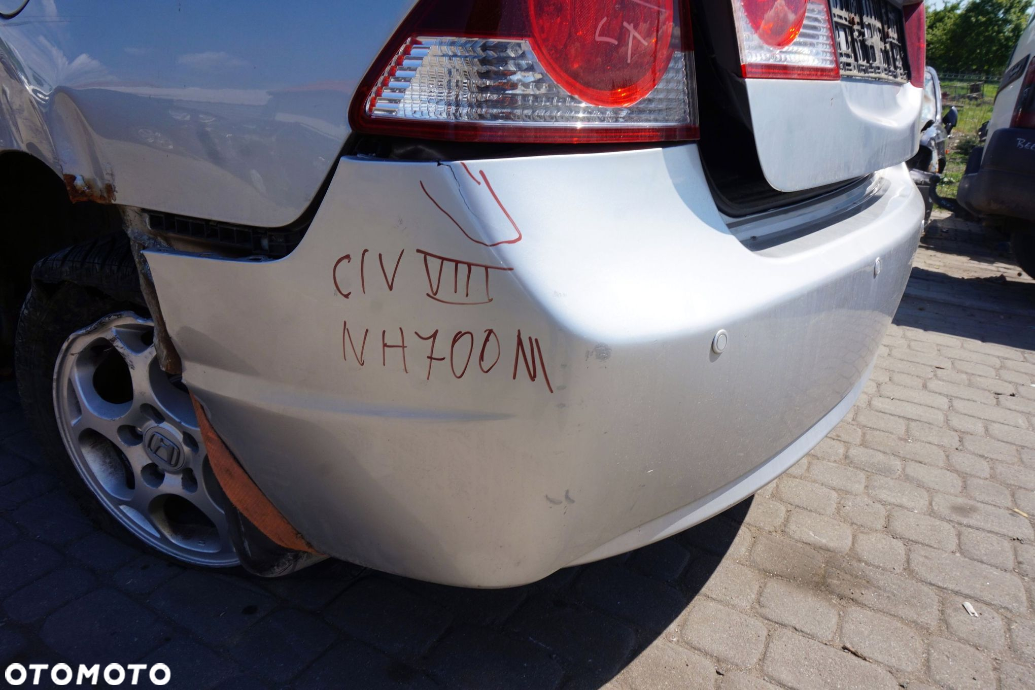 ZDERZAK TYLNY PDC CIVIC VIII SEDAN NH700M  SREBRNY HONDA 2006-2010 - 4