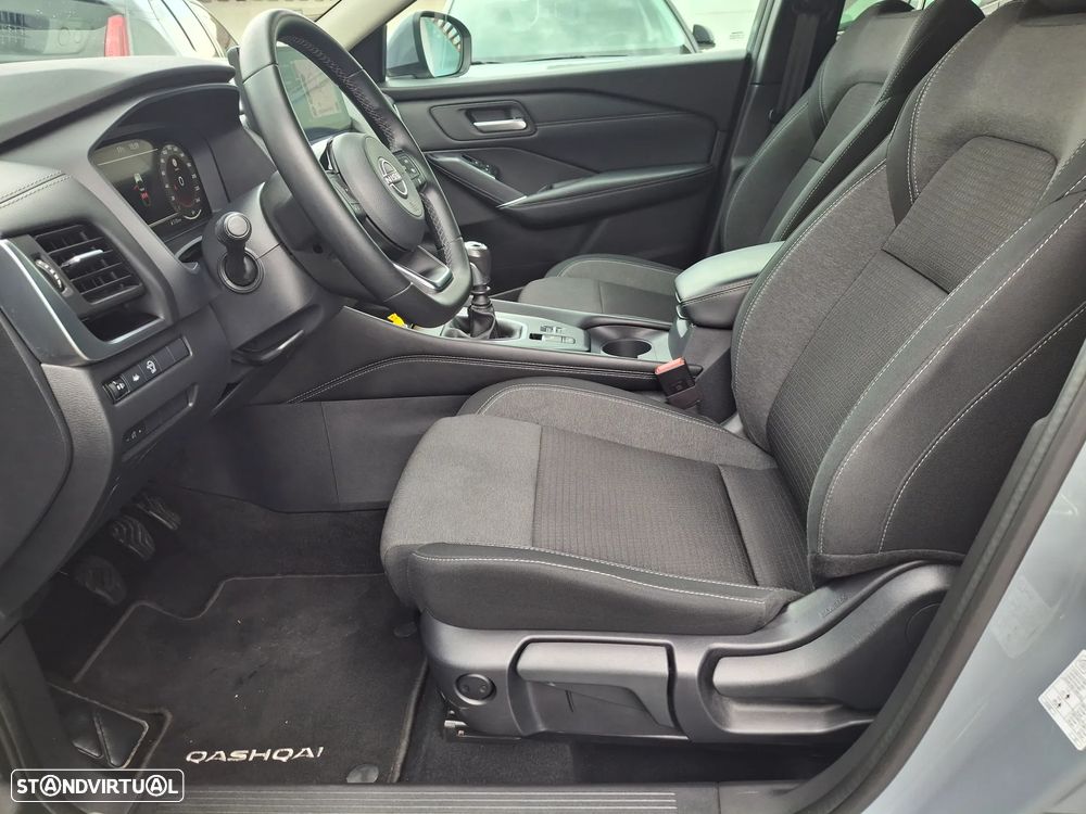 Nissan Qashqai 1.3 DIG-T N-Connecta LED - 11