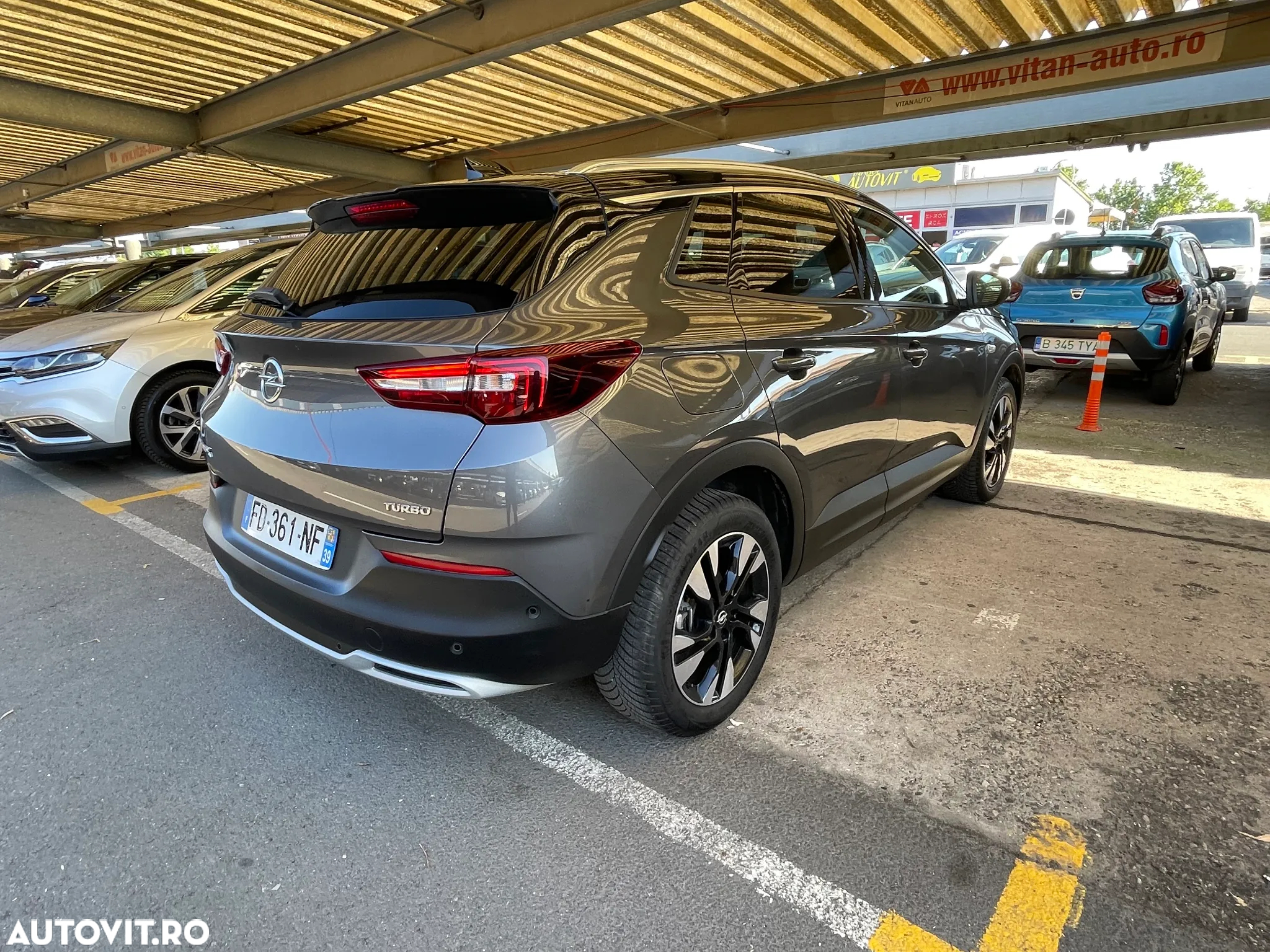 Opel Grandland X 1.2 Start/Stop Automatik Design Line - 10