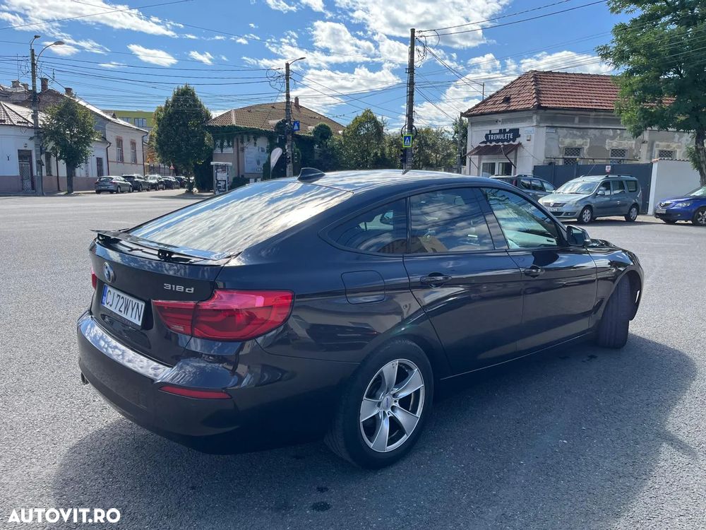 BMW Seria 3 318d GT - 7