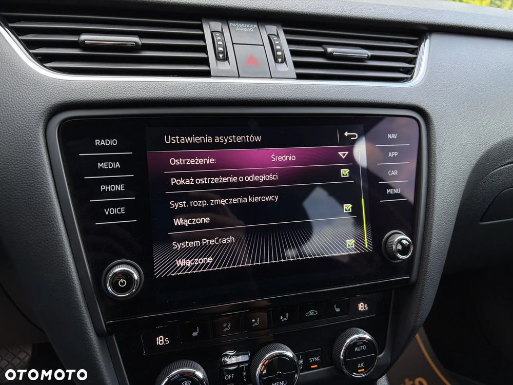 Skoda Octavia 2.0 TSI GPF Ambition DSG - 29