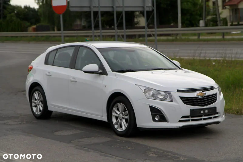 Chevrolet Cruze - 3