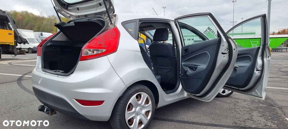 Ford Fiesta 1.4 TDCI - 9