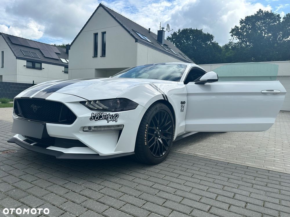 Ford Mustang 5.0 V8 GT - 1