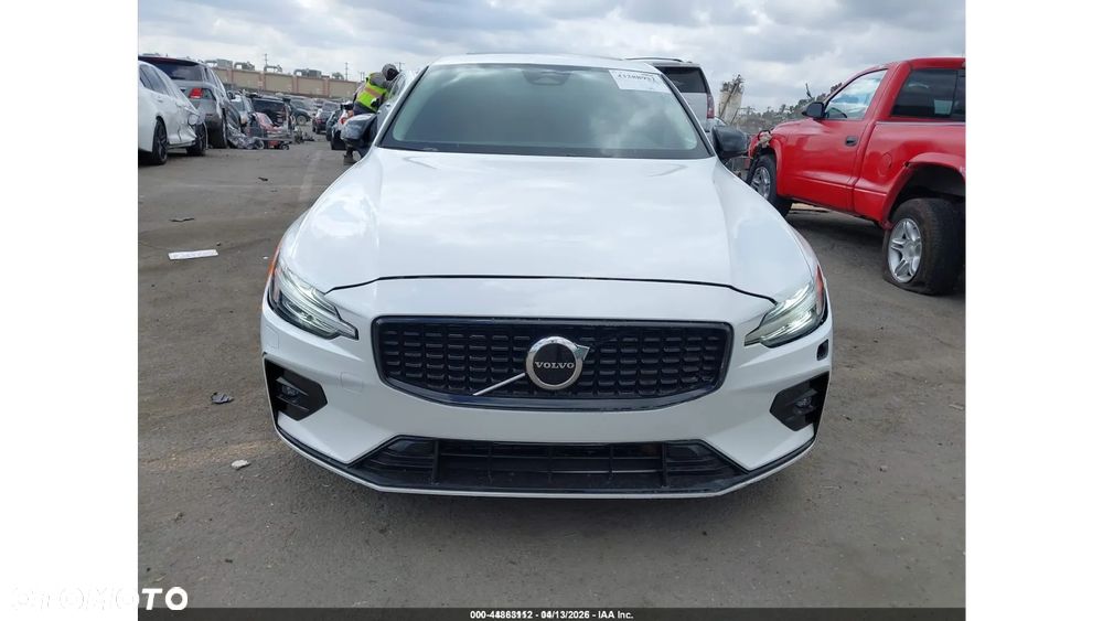 Volvo S60 - 2