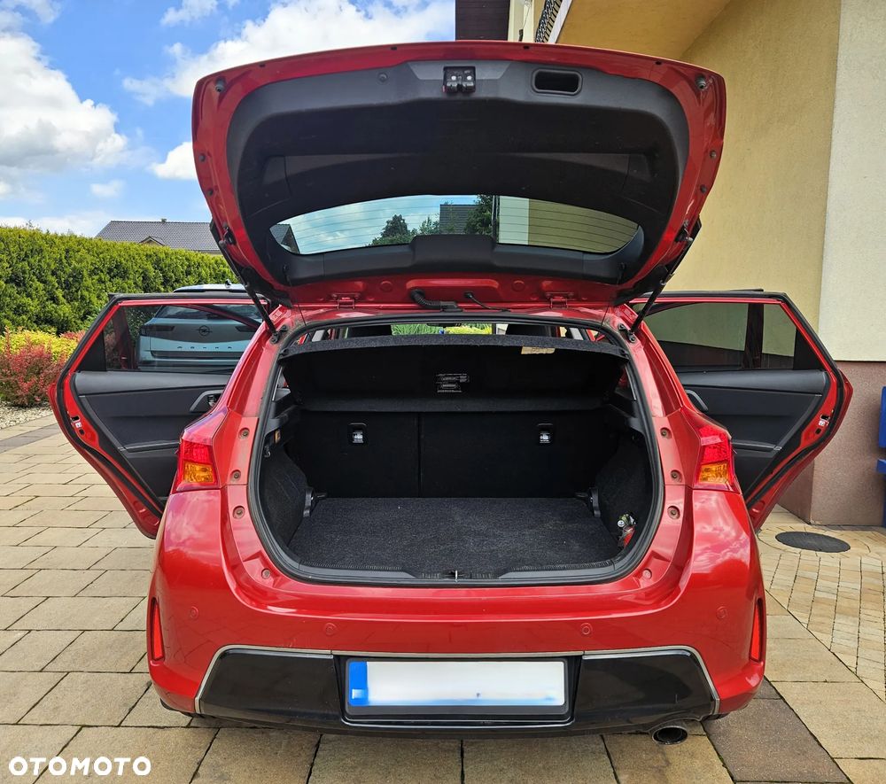 Toyota Auris 1.6 Premium - 12