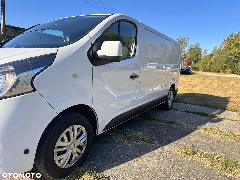 Nissan Nv300 LONG L2H1 jak Trafic, Vivaro 1.6 diesel dCi 125manual 2018 rok WEBASTO, KAMERA COFANIA, CZUJNIKI PARKOWANIA, NIEWIELKI PRZEBIEG! - 11