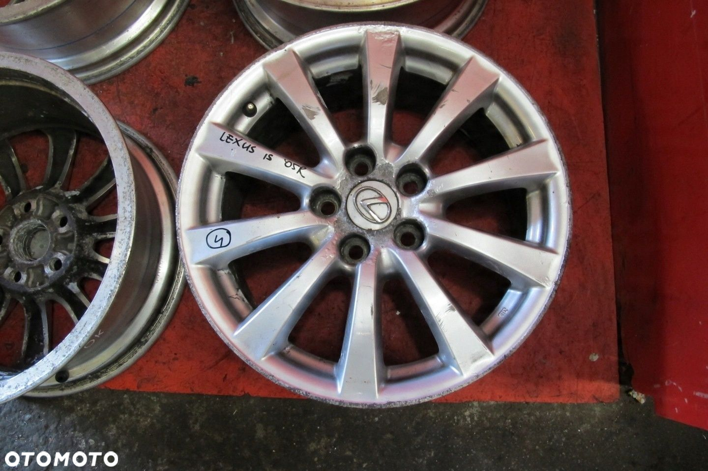 LEXUS IS II 2 FELGI ALUMINIOWE 17 8J 5x114.3 ET45 KOMPLET - 10
