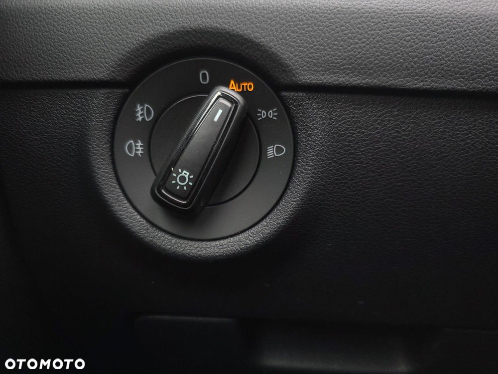 Skoda Octavia 1.5 TSI ACT Ambition - 10