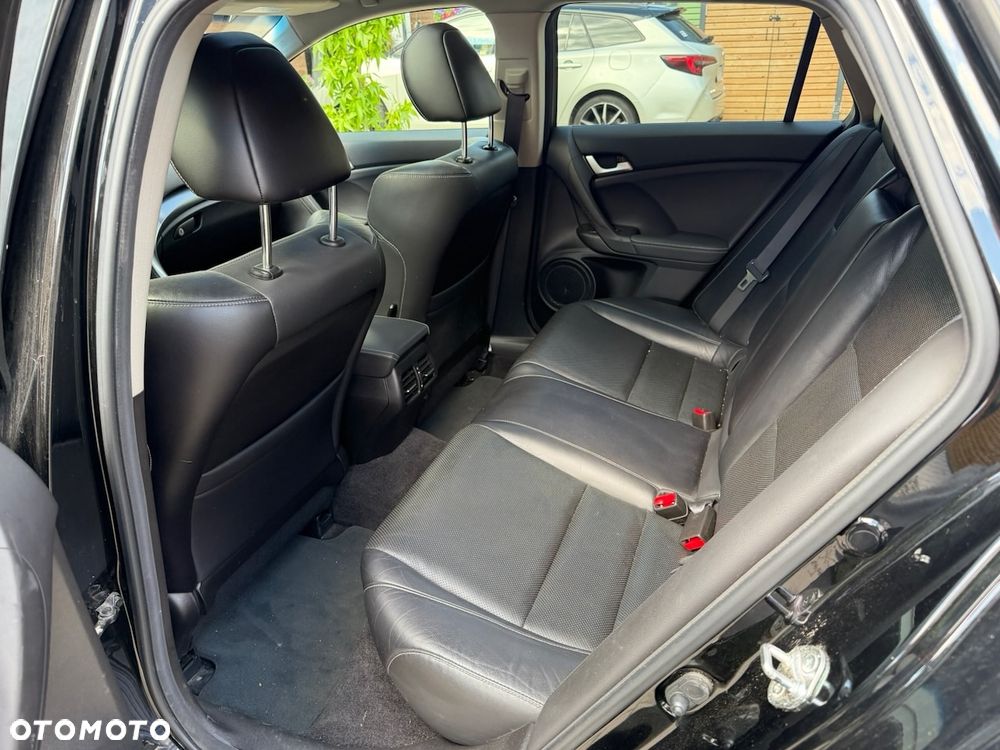 Honda Accord 2.0 Executive - 13