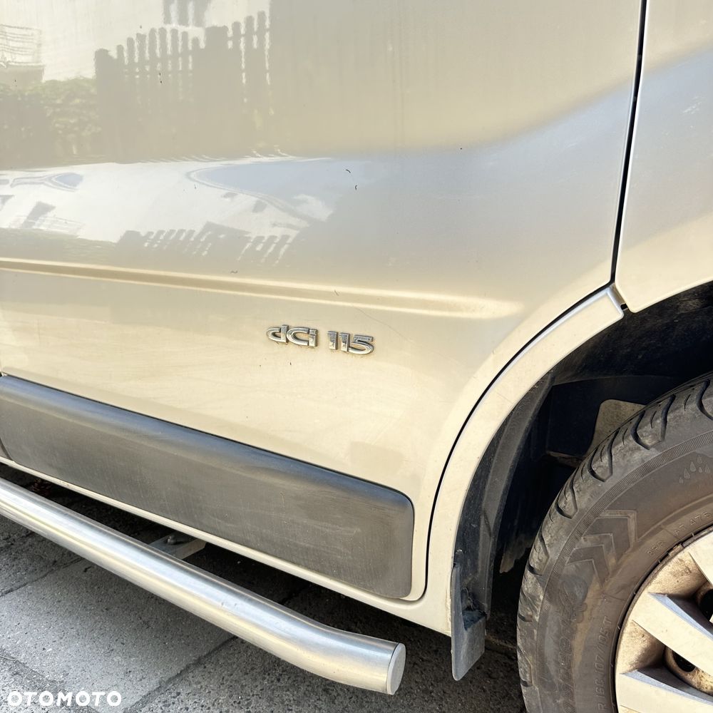 Renault Trafic - 19
