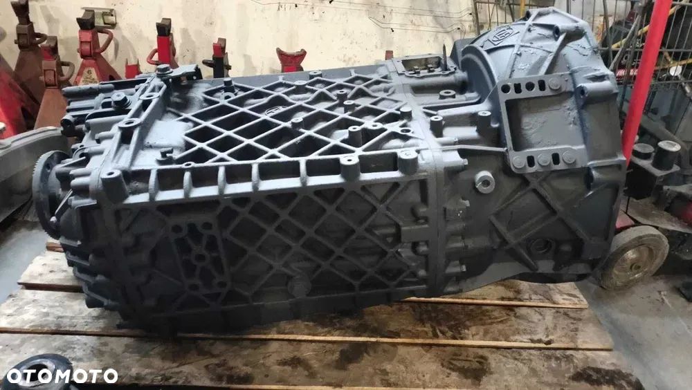 Skrzynia biegów ZF Ecosplit 16S151 - 3