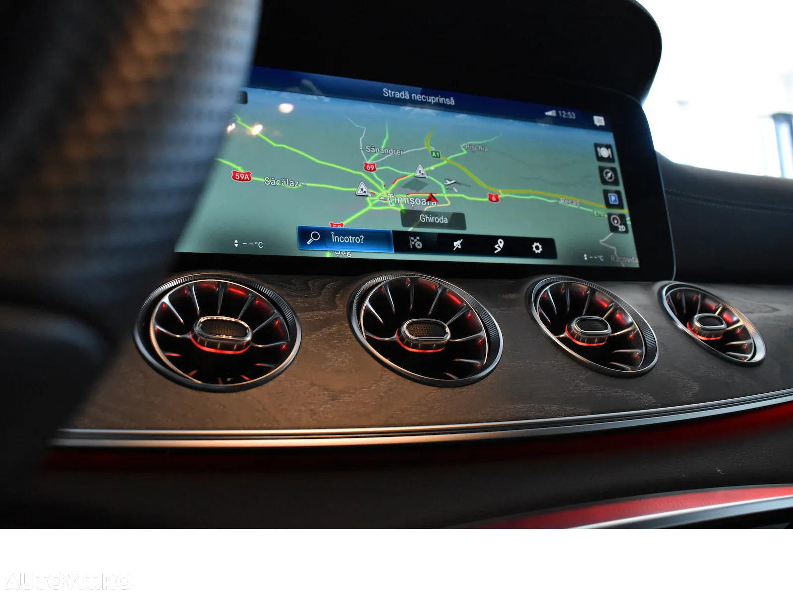Mercedes-Benz AMG GT 53 4MATIC+ - 36