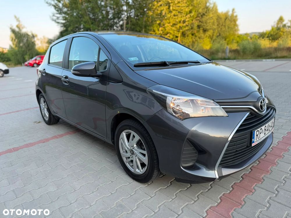Toyota Yaris 1.33 Premium - 27