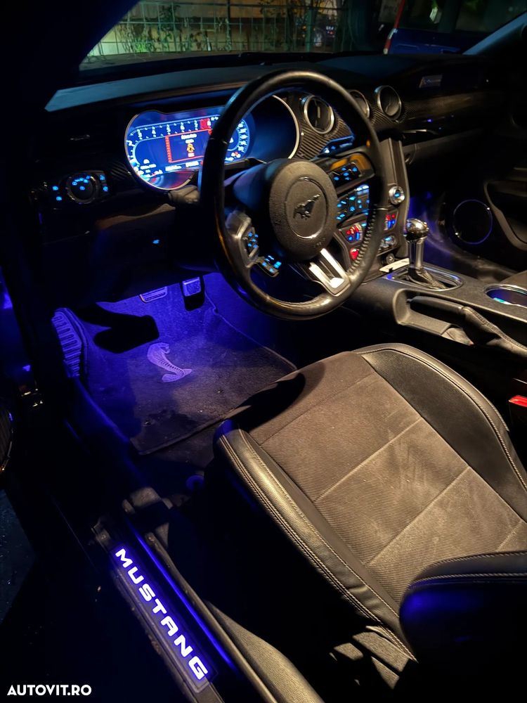 Ford Mustang - 15