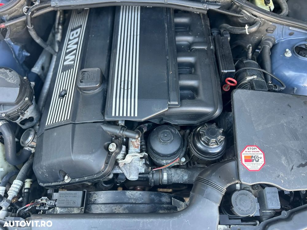 BMW Seria 3 320i - 7