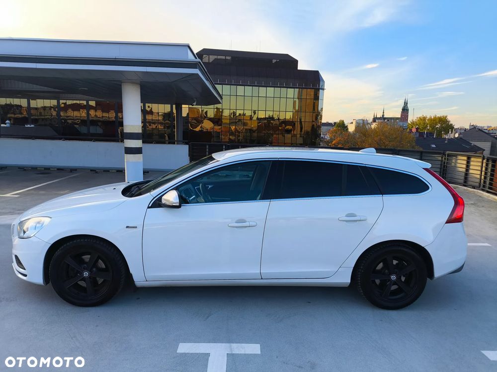 Volvo V60 2011 photo 5